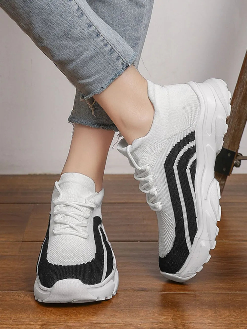 Mesh Round Toe Platform Athletic