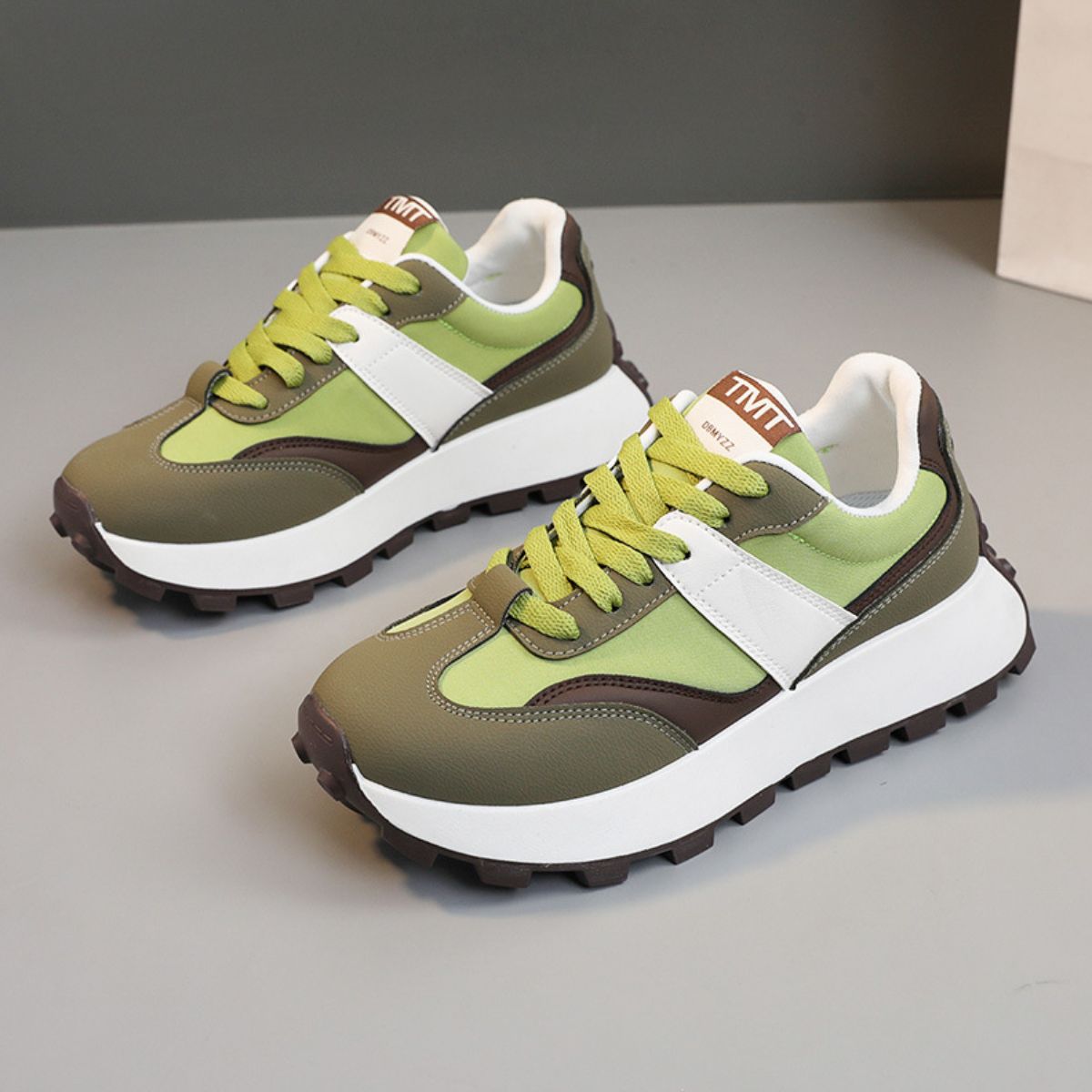 Contrast Round Toe Platform Athletic Green