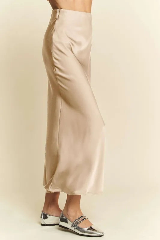 Davi & Dani High Waist Midi Skirt