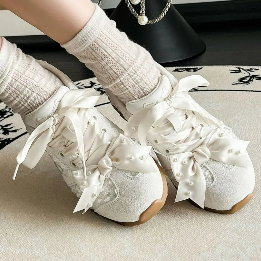 Round Toe Flats Sneakers White