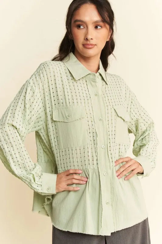 Davi & Dani Garment Washed Jacquard Button Front Shirt Sage