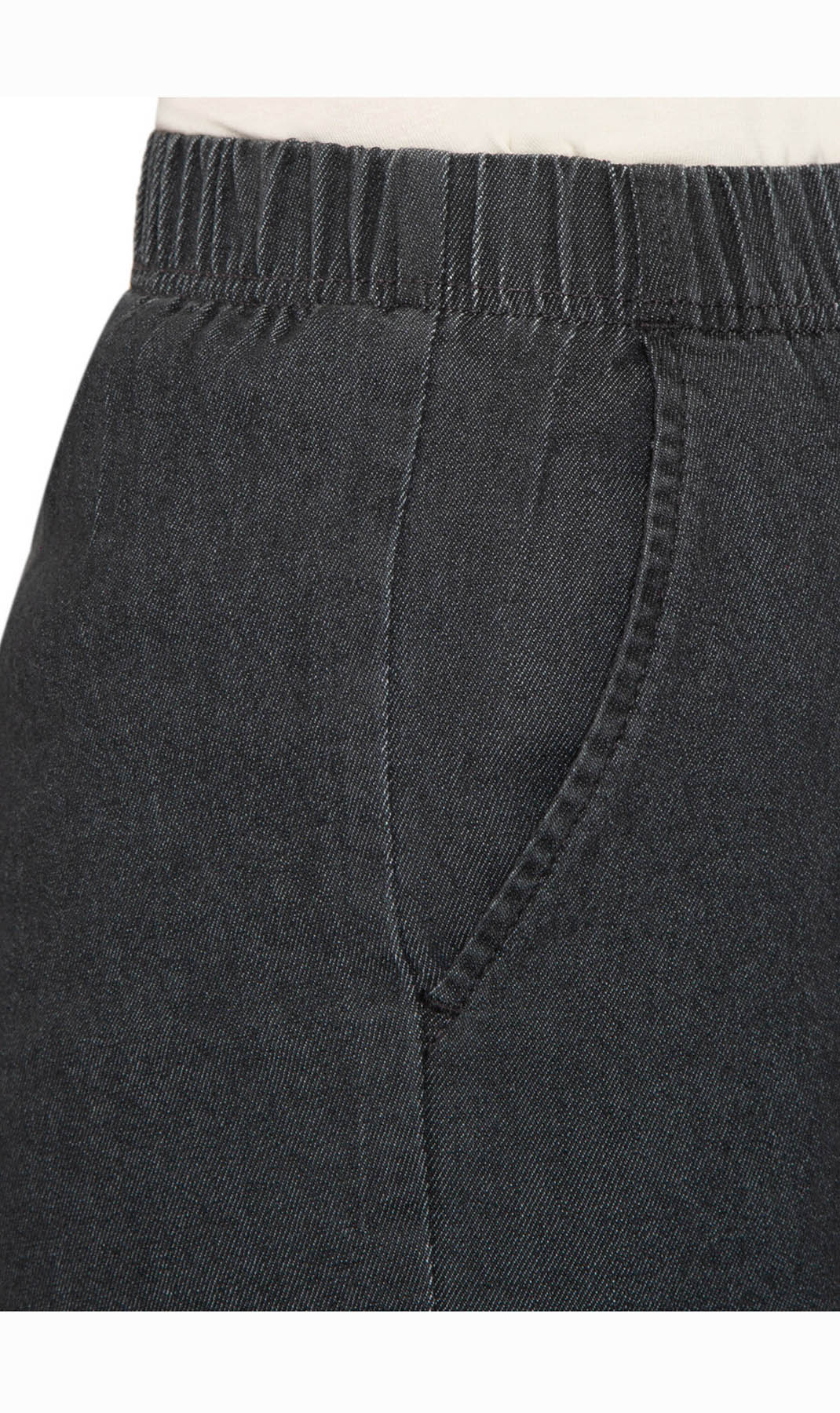 Women’s Lightweight Stretch Denim Capri Pants – Comfortable Everyday Fit
