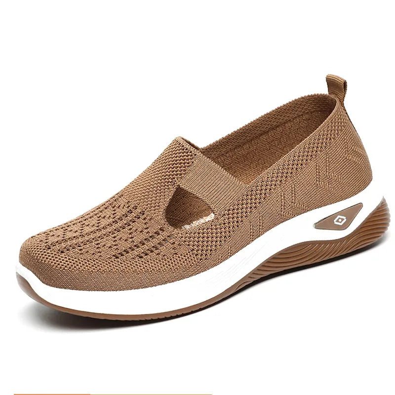 Breathable Mesh Round Toe Wedge Sneakers Brown