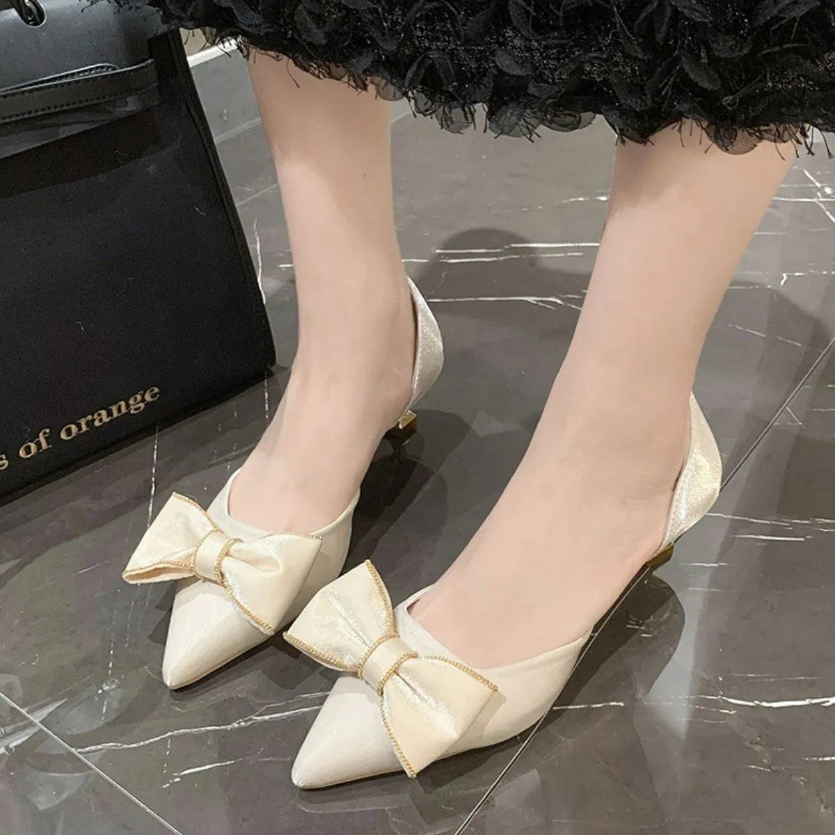 Point Toe Flare Heels Pumps