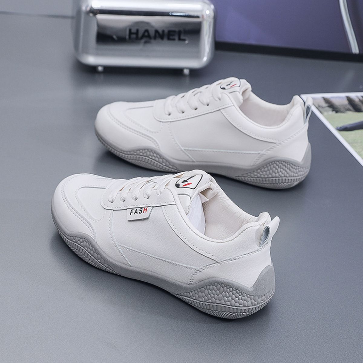 Lace Up Round Toe Flat Athletic Gray