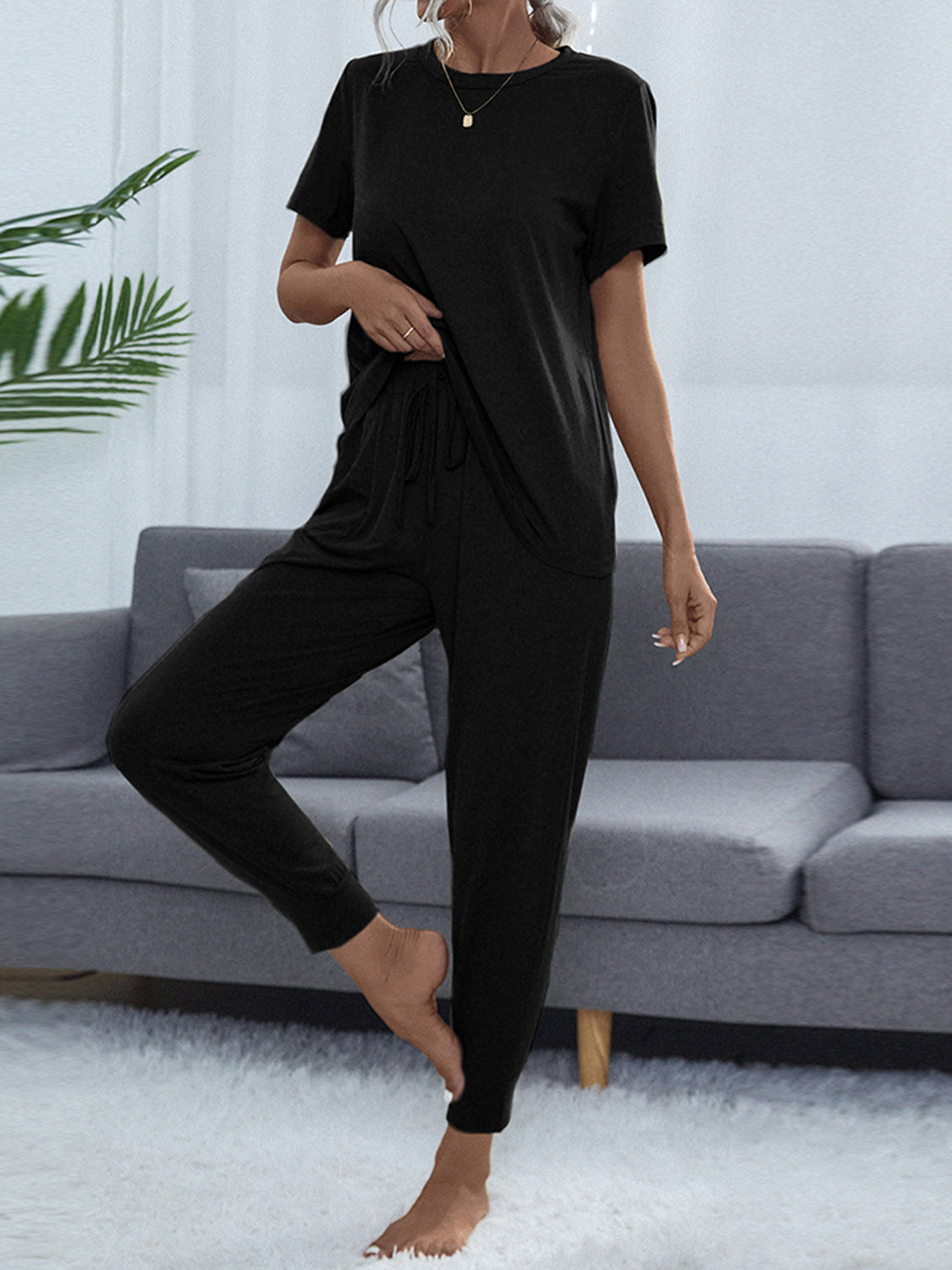Shiny Round Neck Short Sleeve Top and Pants Set Black