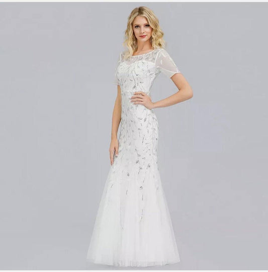 Elegant Ever-pretty tulle evening wedding party dress