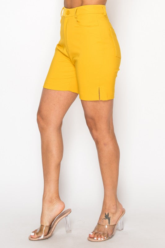 Golf Straight Dressy Bermuda See size chart under “more details”