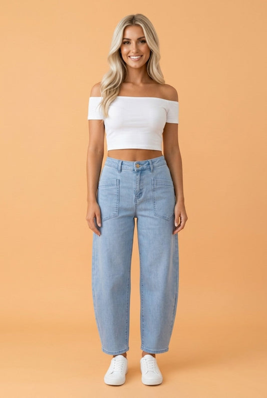 Solid Denim Square Patch Pocket Ankle Length Barrel Jeans