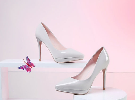Stiletto pointed high heels See size chart under “more details”