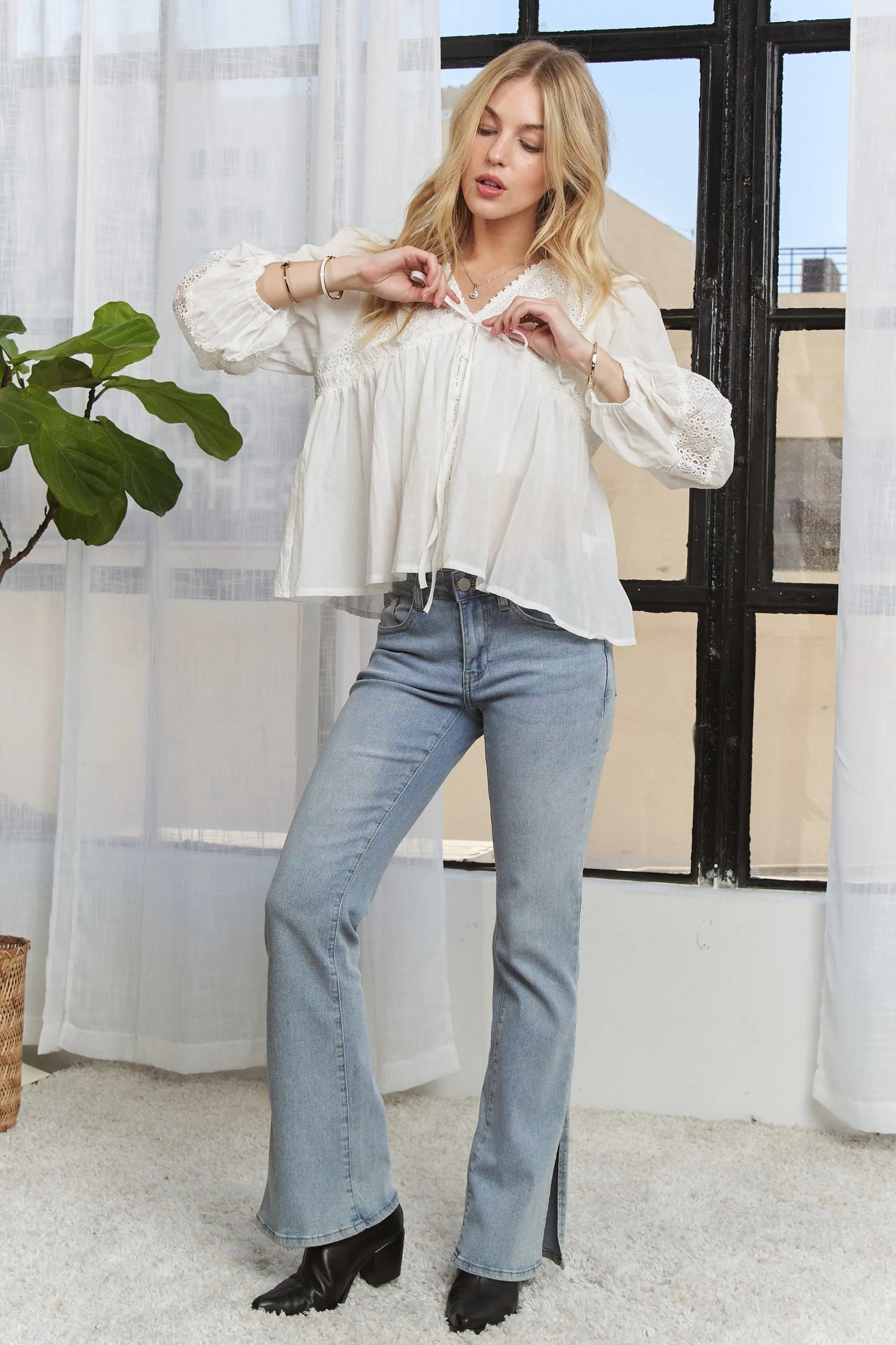 ADORA Solid Long Sleeves Top