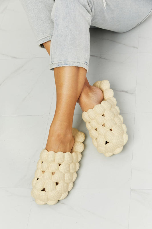 NOOK JOI Laid Back Bubble Slides in Khaki Cream