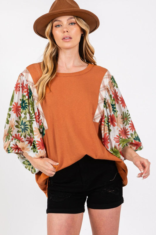 SAGE + FIG Full Size Printed Balloon Sleeve Contrast Top Caramel