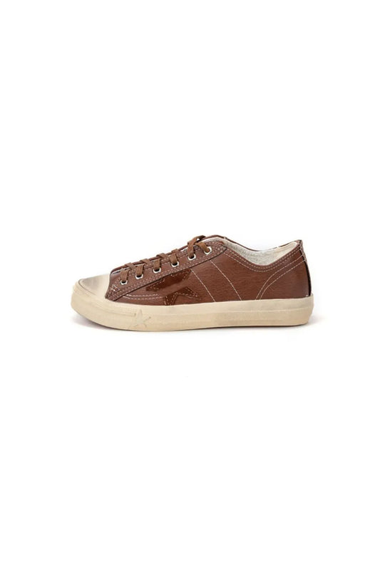 Star Round Toe Lace Up Sneakers Brown