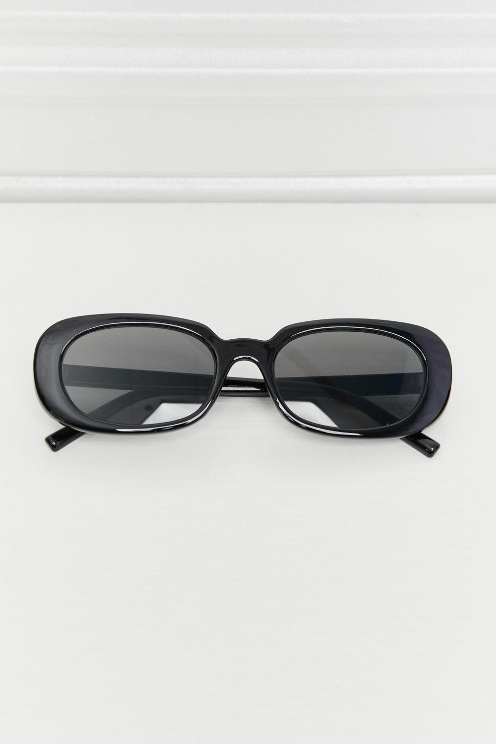 Oval Full Rim Sunglasses