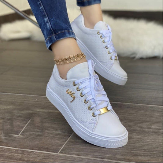Round Toe Lace Up Sneakers White