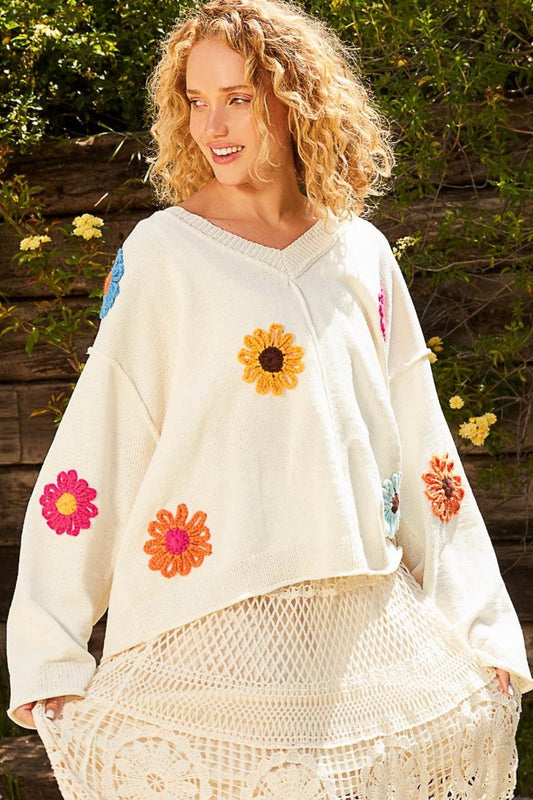 POL V-Neck Flower Patches Long Sleeve Sweater Cream Multi