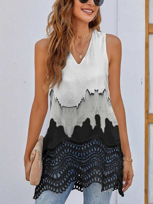 FAM-FAM Printed V-Neck Tank Black