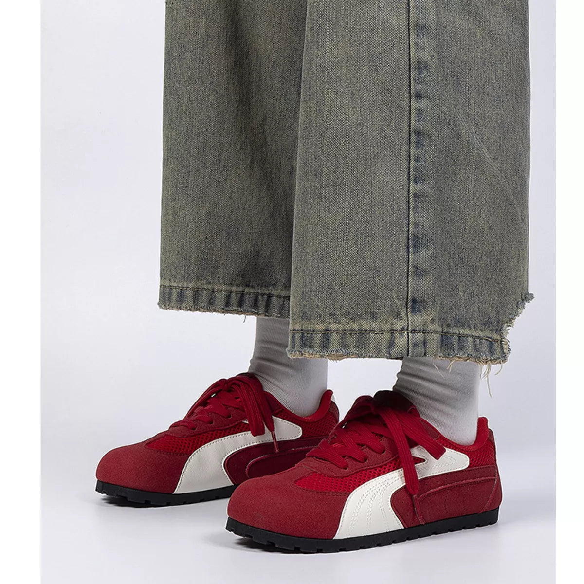 Contrast Lace Up Casual Sneakers