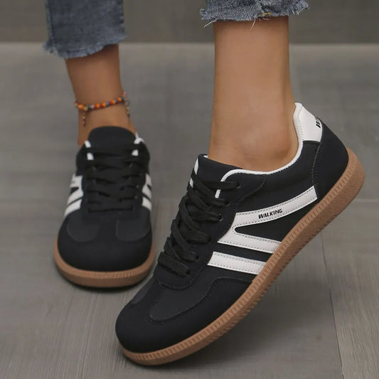 Contrast Lace Up Round Toe Sneakers Black