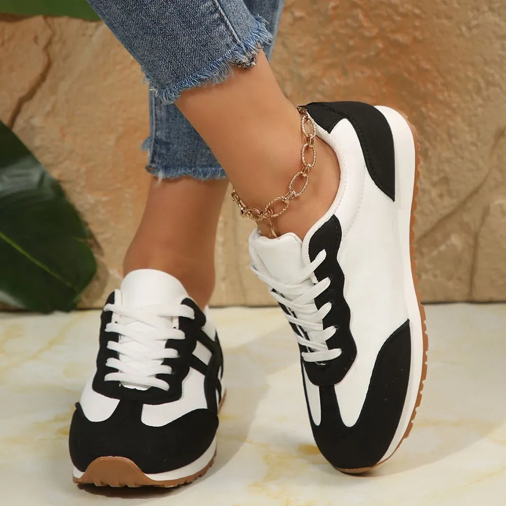 Contrast Lace Up Round Toe Sneakers Black