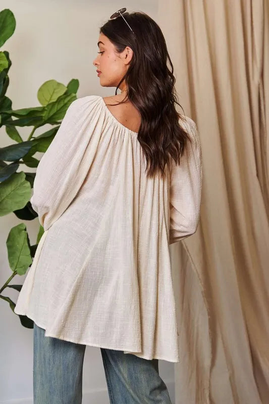 Davi & Dani Crinckled Texture Fabric Round Neck Swing Top