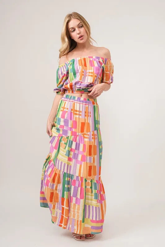 And The Why Puff Sleeve Elastic Edges Geo Printed Crop Top