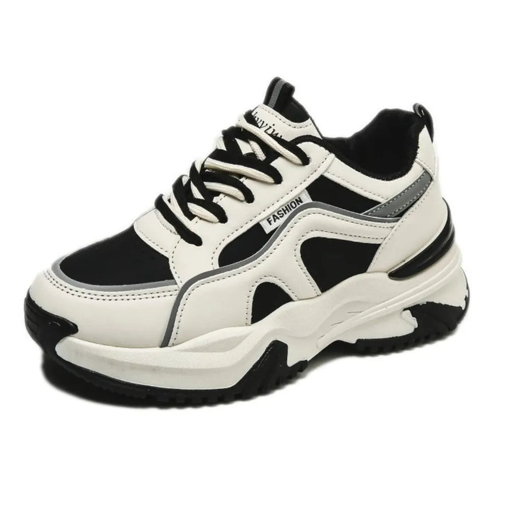 Round Toe Platform Sneakers Black