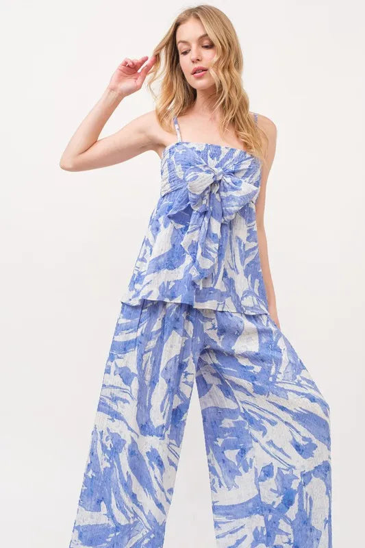 And The Why Smocked Tied Babydoll Abstract Print Top BLUE