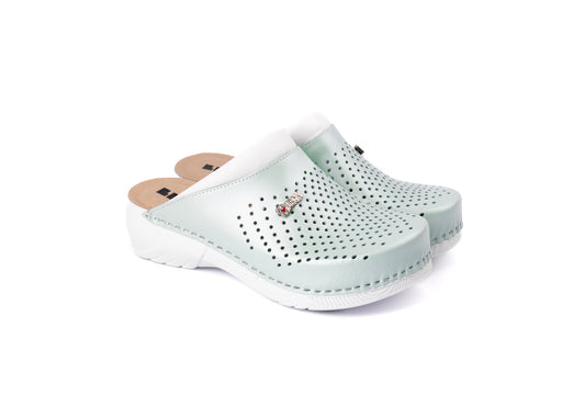 Pandora III by LEON- Women’s Leather Clogs- Gel Insole & Perforated Leather for Breathability
