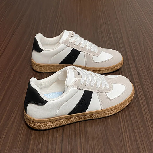 Contrast Flat Sneakers Black