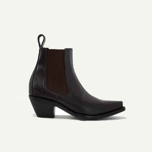 The Sandra Boot in Chocolate Brown