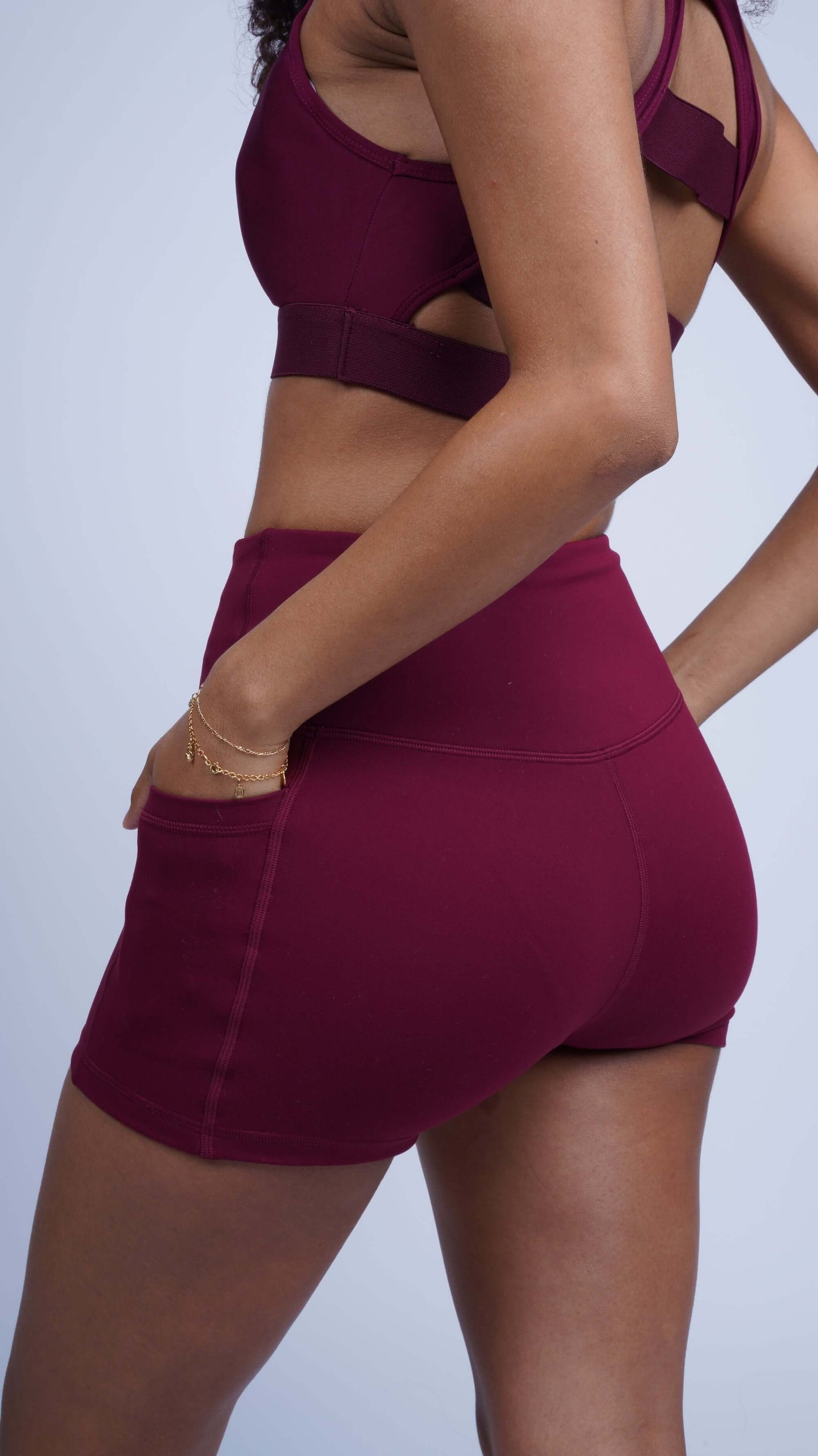 Three Pocket Basic Short