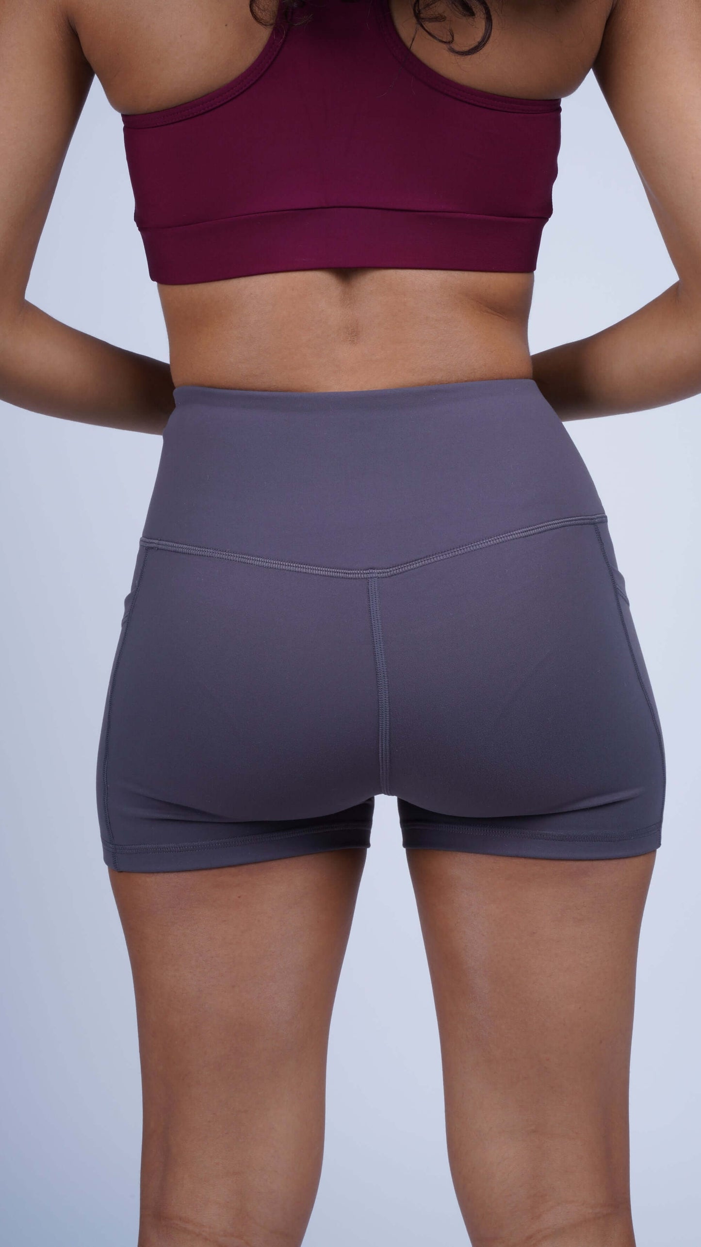Three Pocket Basic Short