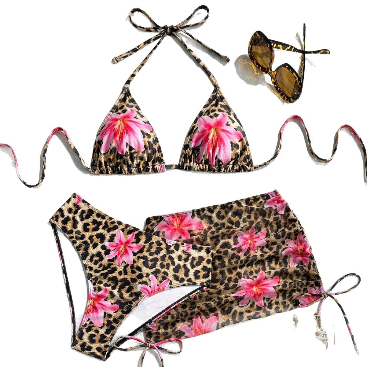Leopard Print Bikini Three Piece Set Sexy Halterneck Thong Swimsuit for Vacation