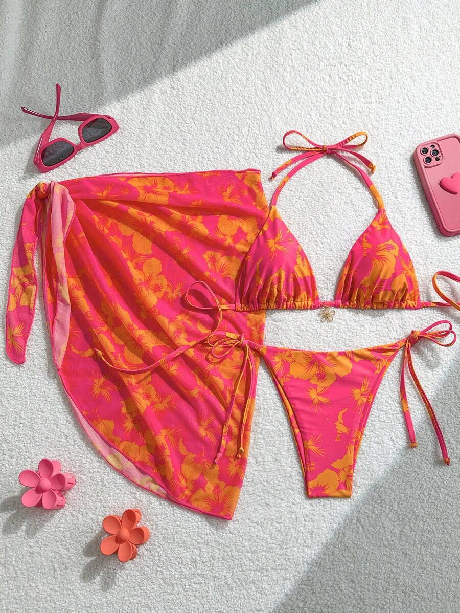 Sexy Bikini Three Piece Swimsuit with and Apron Split Body Design Suitable for Hot Spring Use