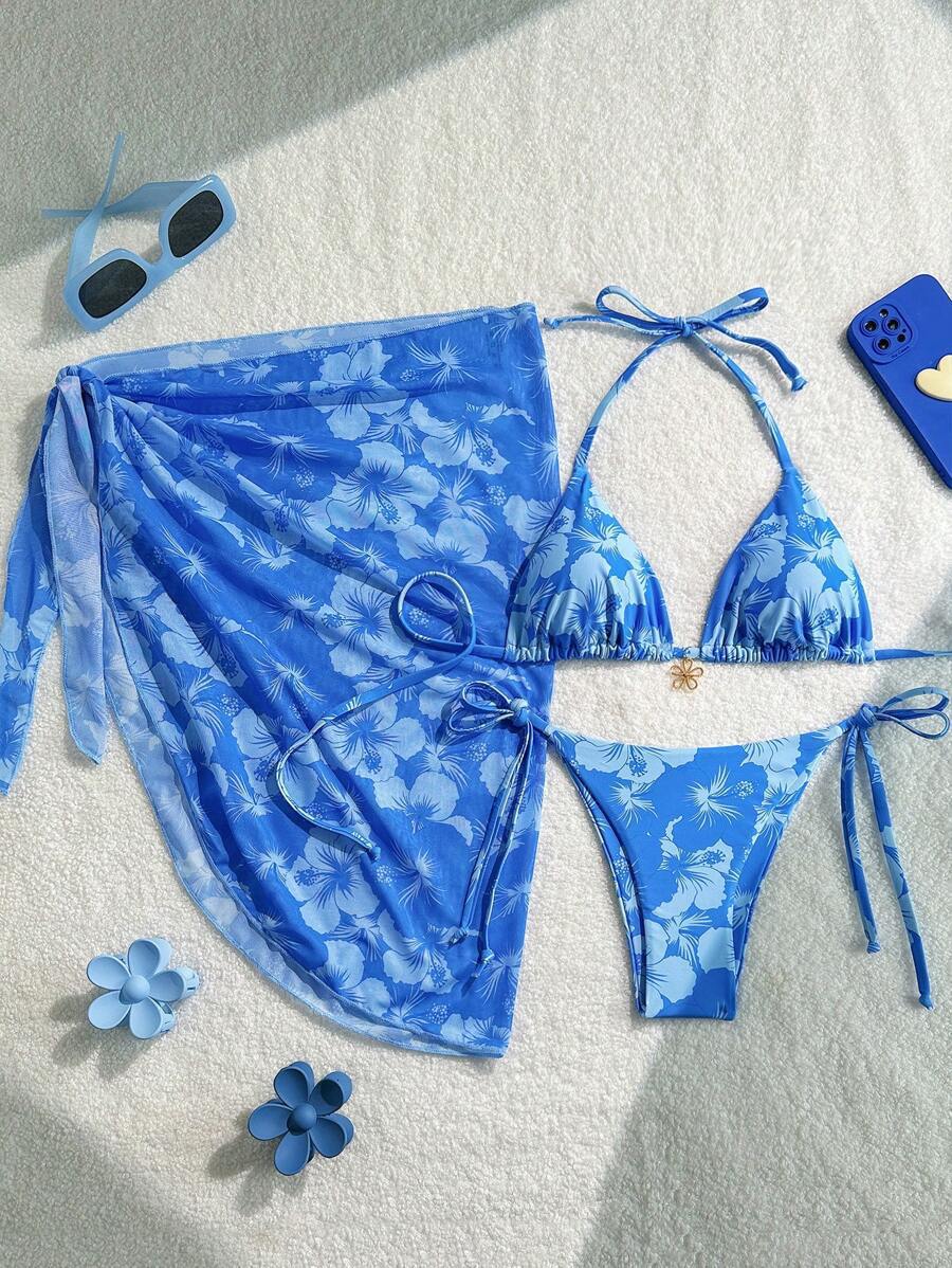 Sexy Bikini Three Piece Swimsuit with and Apron Split Body Design Suitable for Hot Spring Use