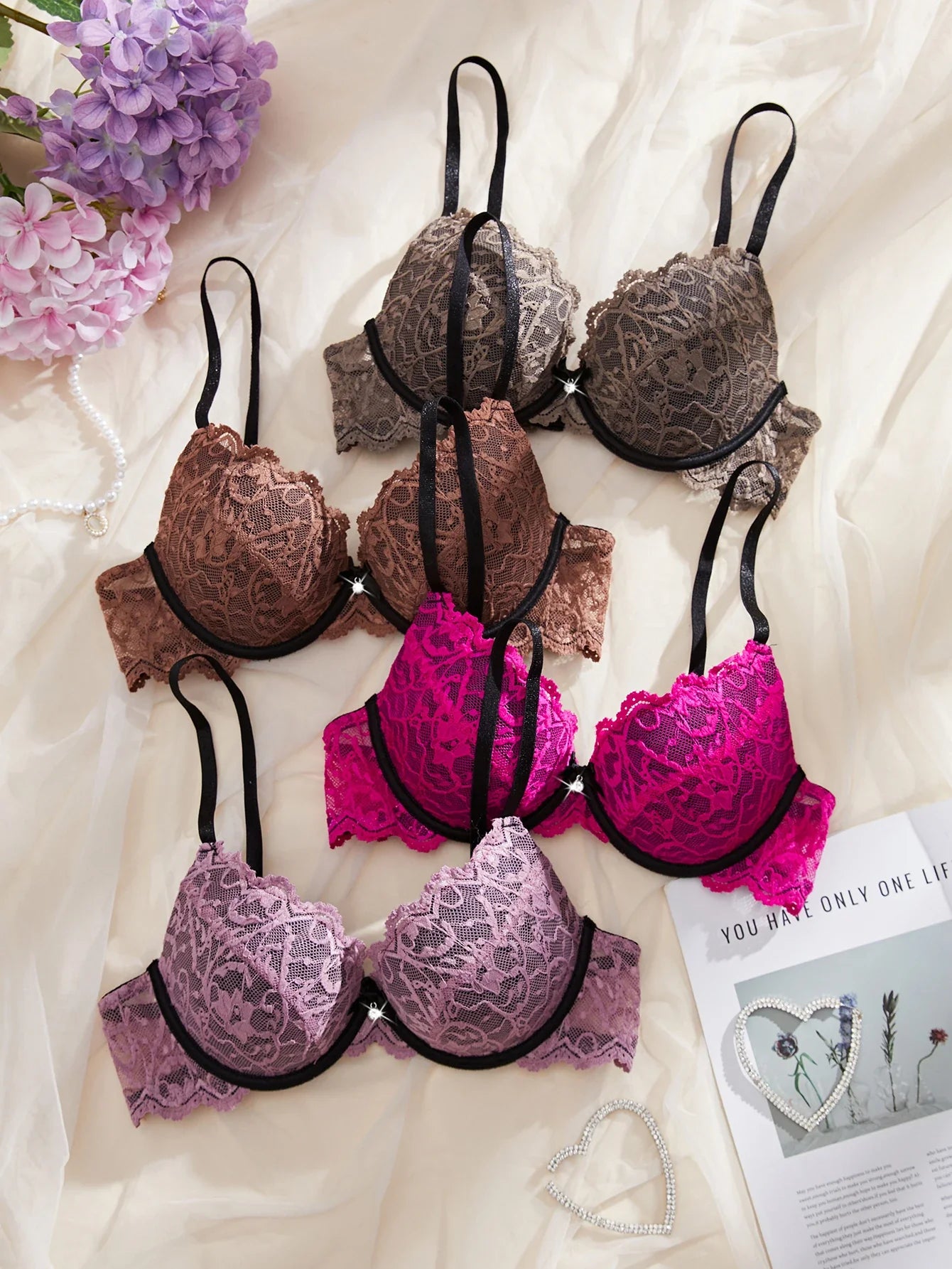 4Pcs Daily Lace Trim Women's Underwear Set Rhinestone Push up Underwire Bra Airy & Stylish Women Lace Lingerie Set