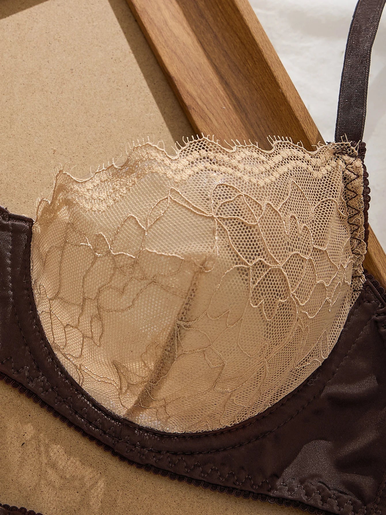 Sexy Lace Flowers Embroidery Lingerie Set for Women Ultra Thin Breathable Bra Button Decoration Underwear French Bras Thong Sets