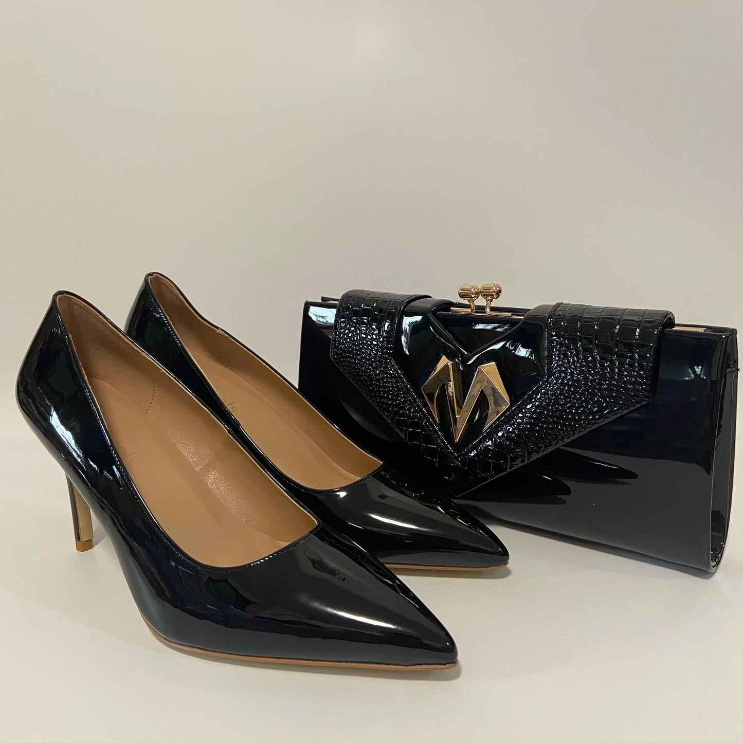 Pretty High Heel Shoes And Bag