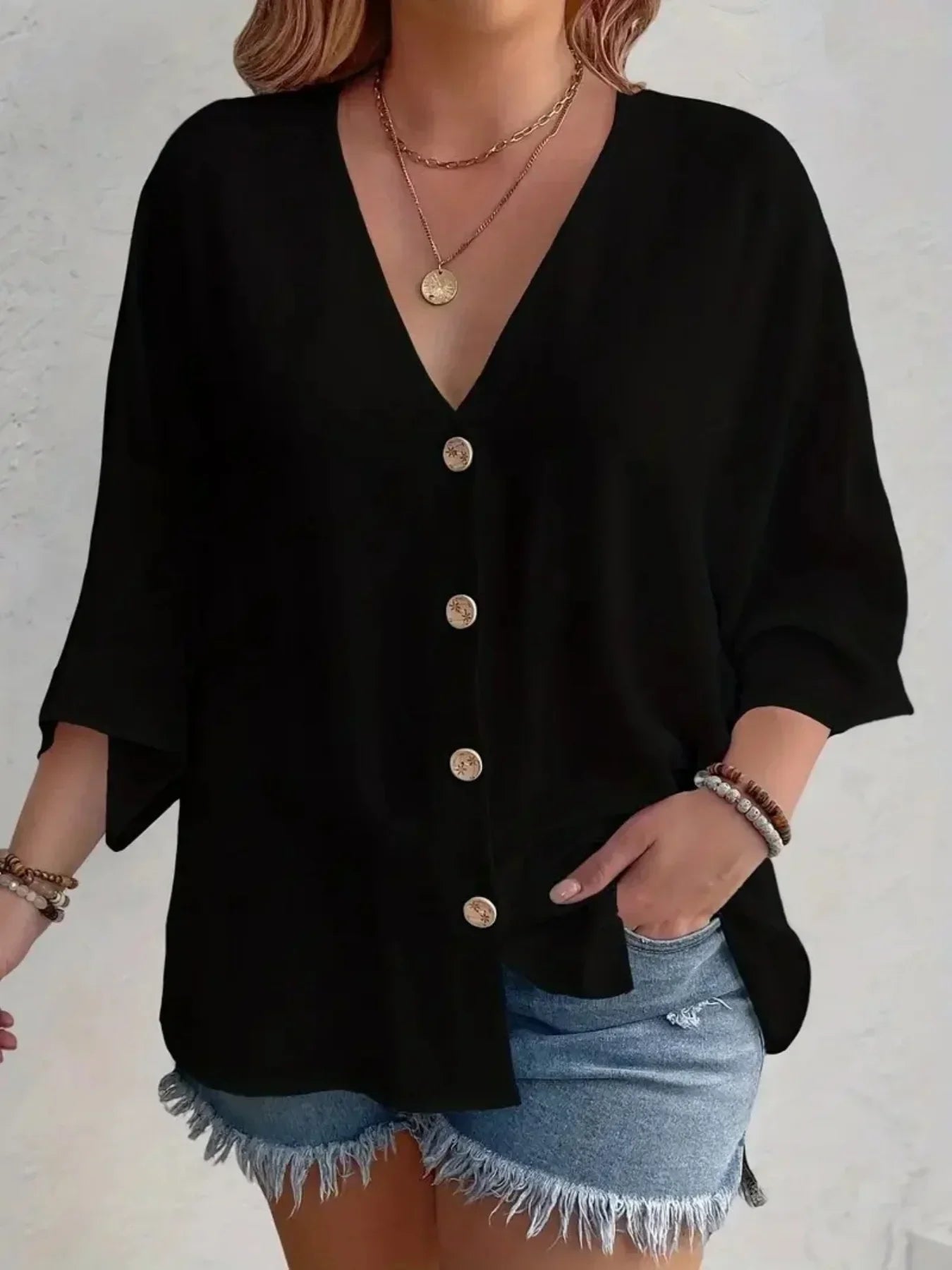 Plus-size Women's T-shirt Solid Color Breathable Spring/summer V-neck Button Travel Casual Wear with European and American Style