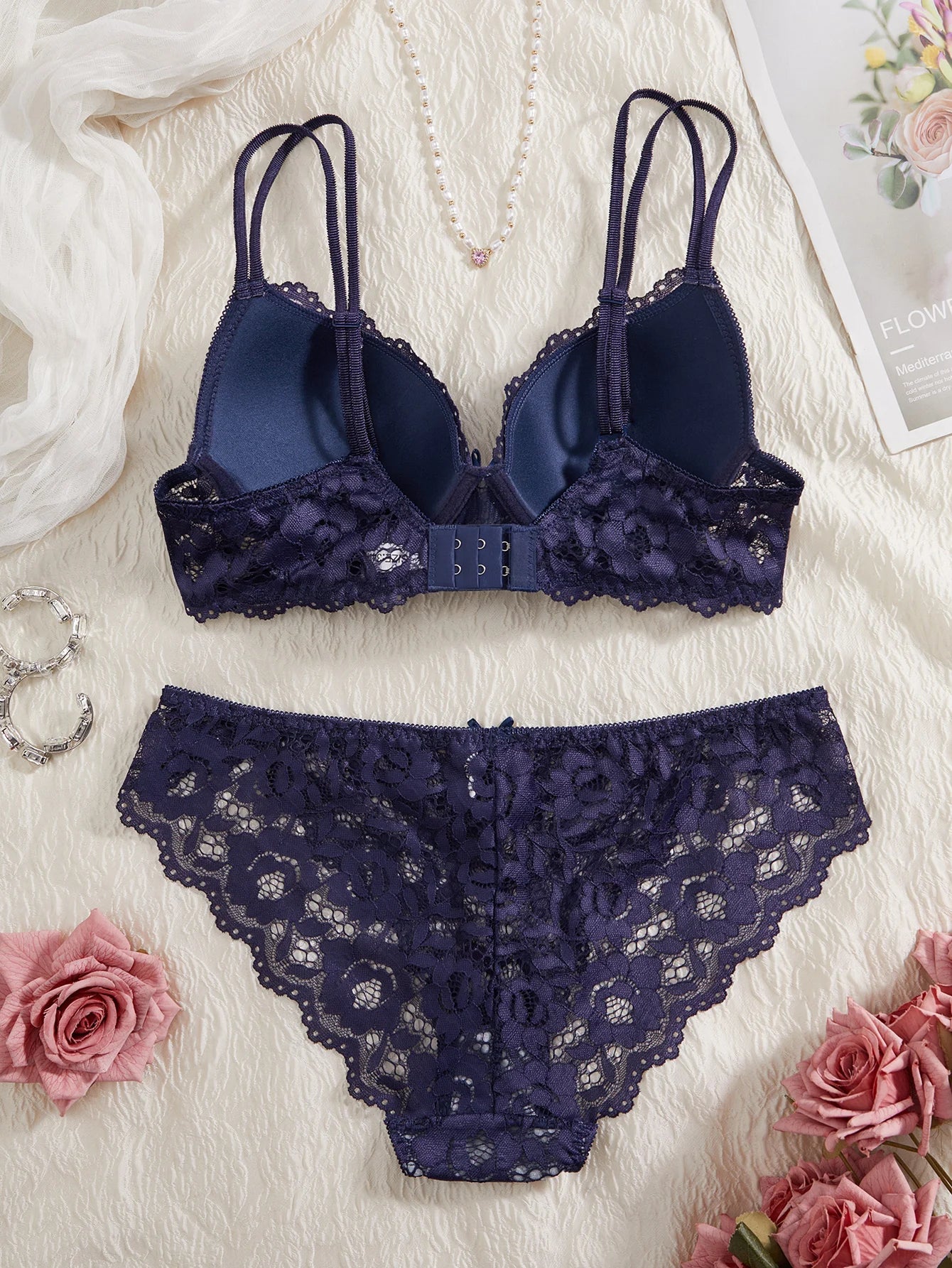 Women's Sexy Lingerie Set Lace Patchwork Solid Color Bowknot Rhinestone Embellished Push-Up Double Shoulder Strap Unlined Comfortable Underwear, Lace Semi-Transparent Breathable Panties