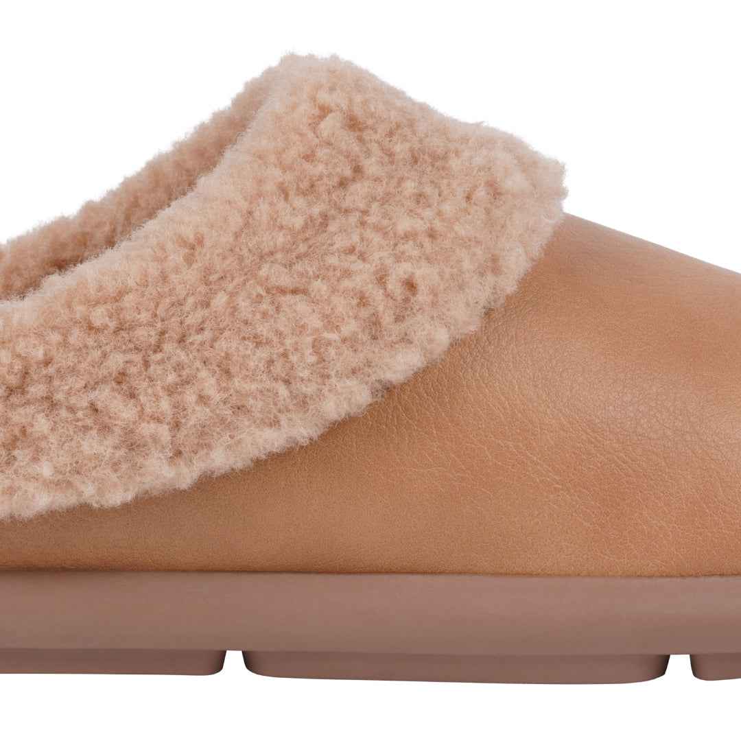 Women's Shari Cognac Flat