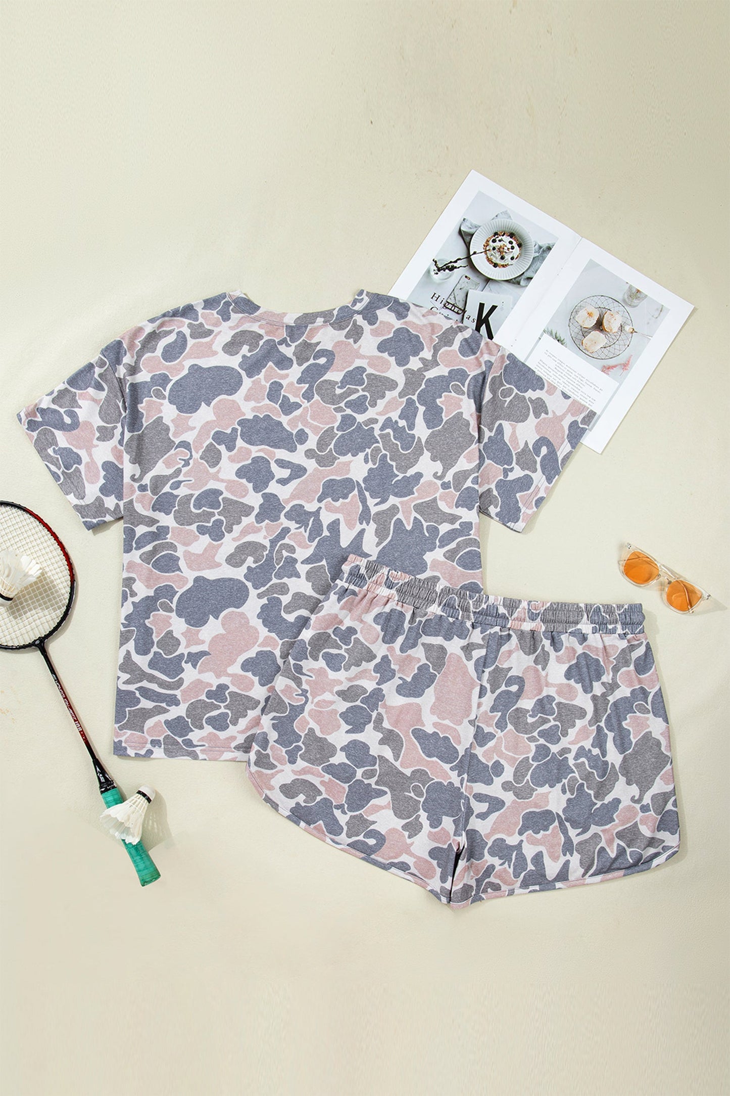 Plus Size Camo Tee & Drawning Shorts Set