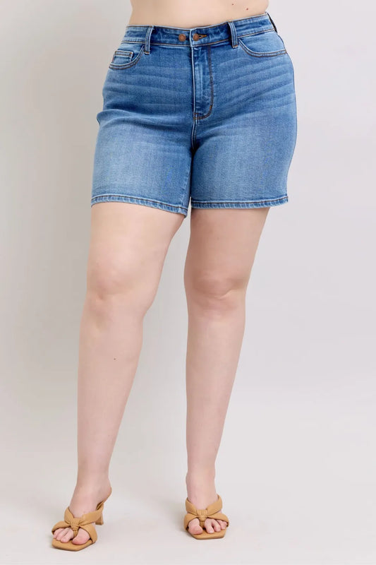 Judy Blue Full Size 2 Button Denim Shorts with Pockets Plus Size Medium
