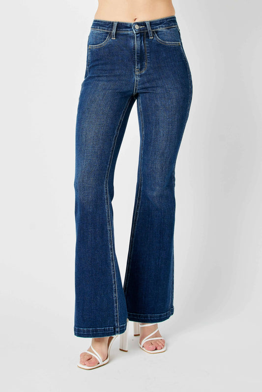 Judy Blue Full Size Hw Angled Side Seam Detail Flare Jeans Plus Size DK
