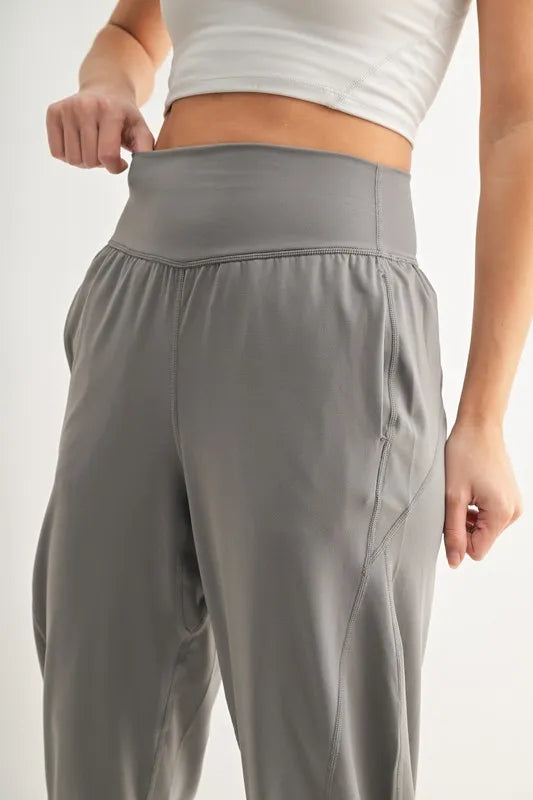 MONO B Flowbarrel High Waist Active Pants