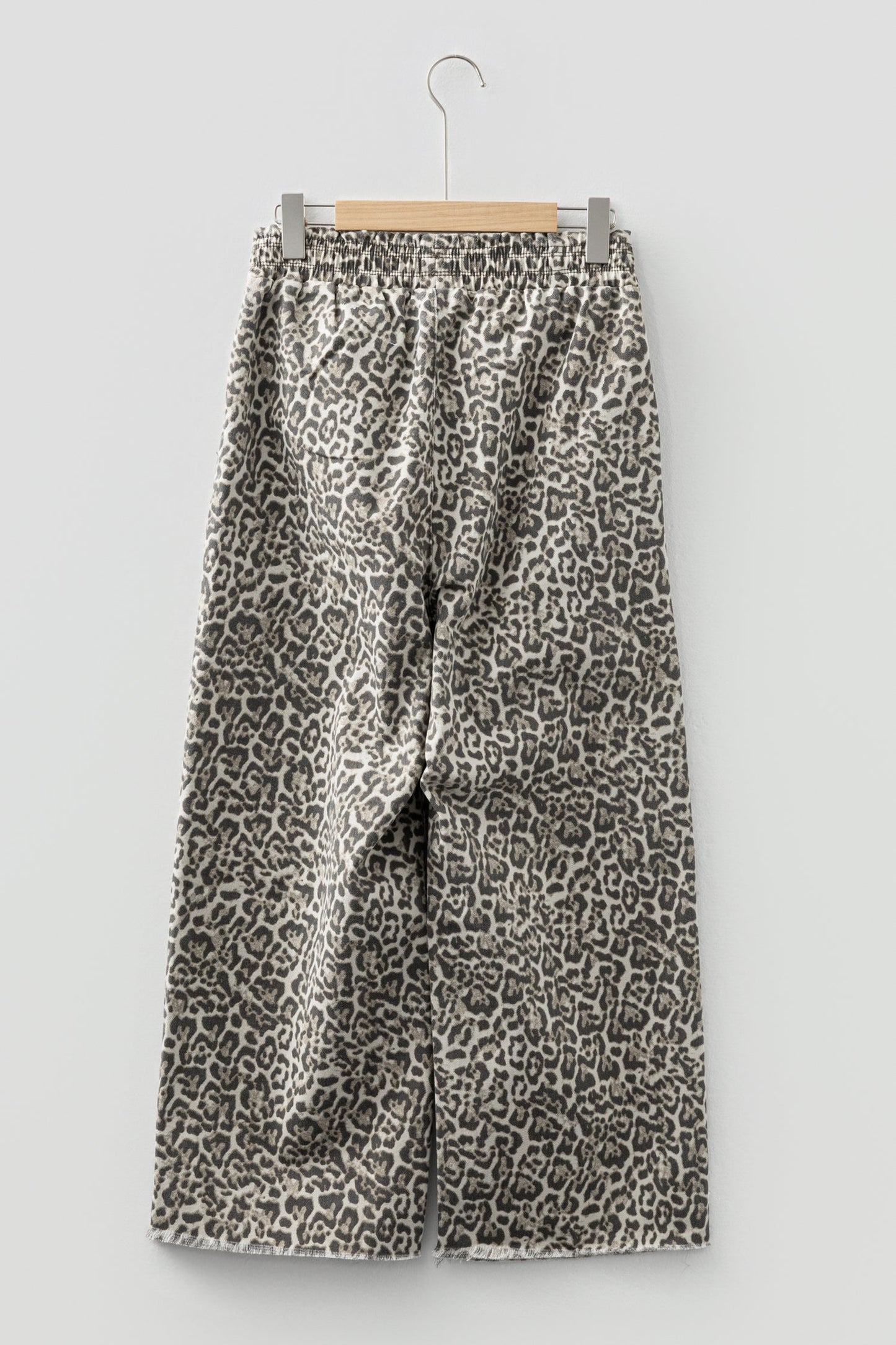 Leopard Denim Raw Hem Elastic Waist Loose Jeans
