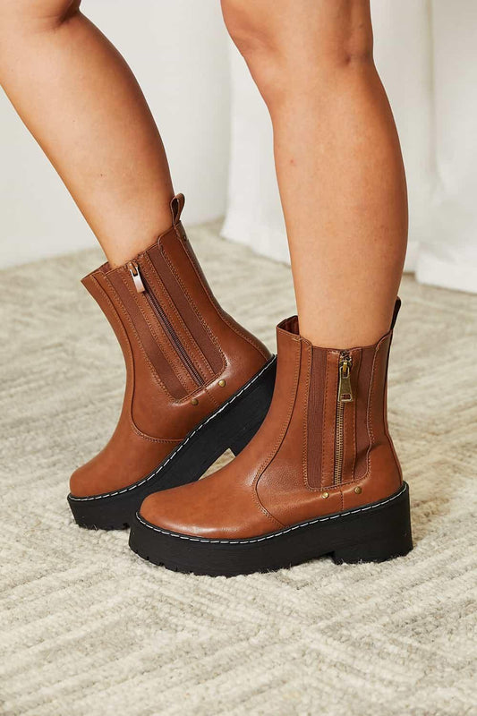 Forever Link Side Zip Platform Boots Brown