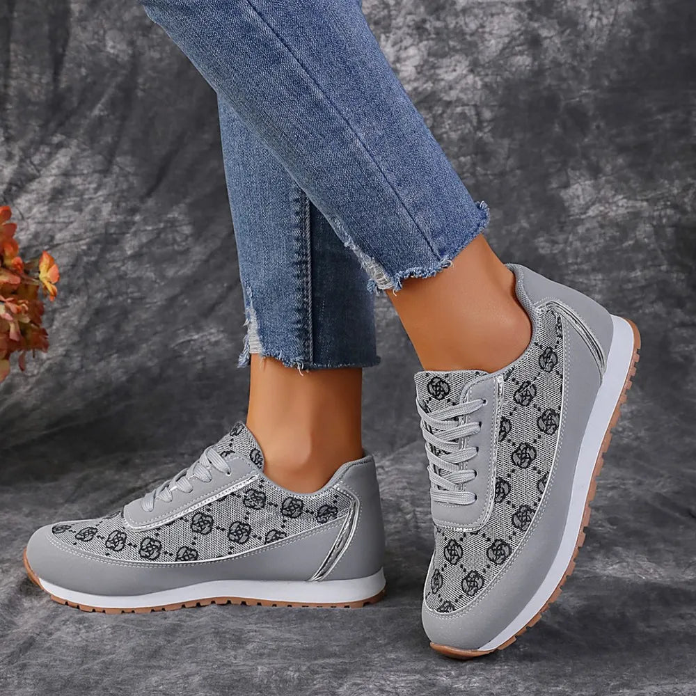 Floral Contrast Round Toe Athletic Gray